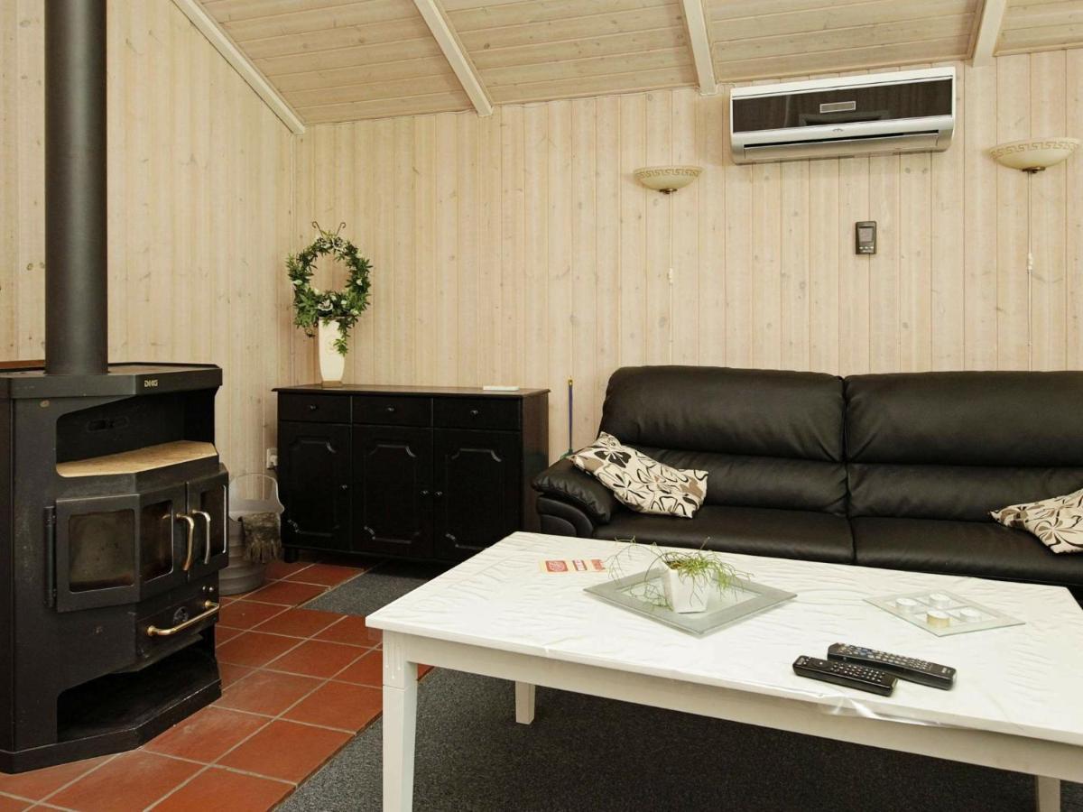 6 Person Holiday Home In Ansager Exterior photo