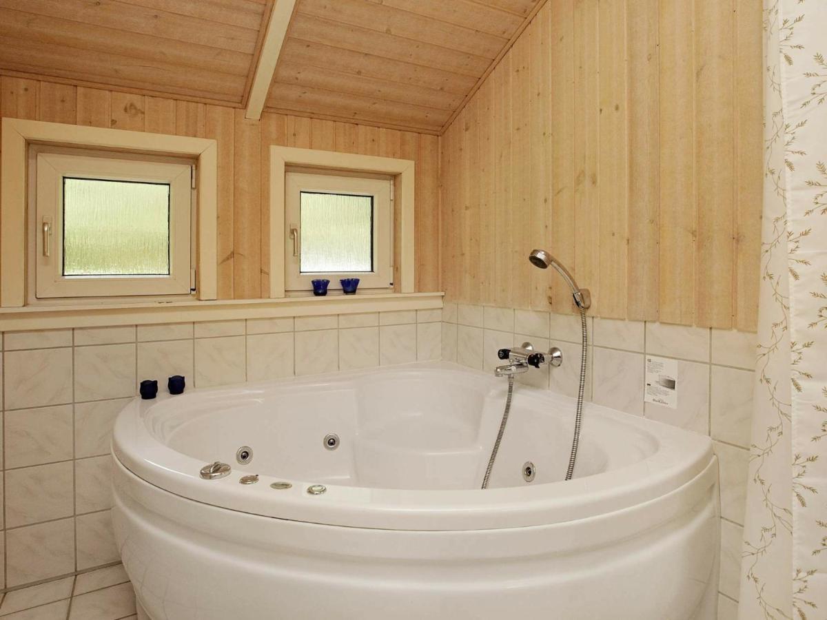 6 Person Holiday Home In Ansager Exterior photo