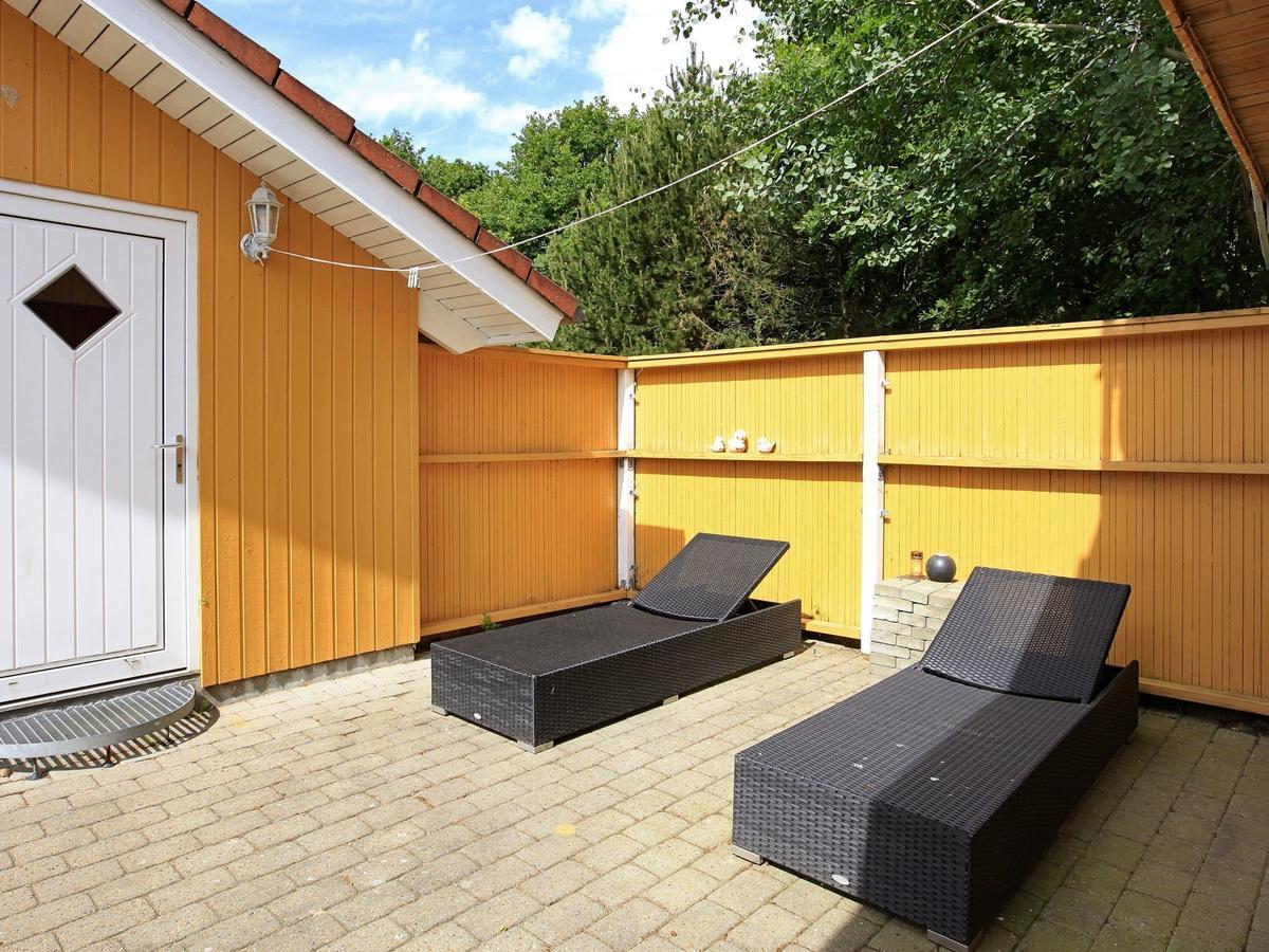 6 Person Holiday Home In Ansager Exterior photo